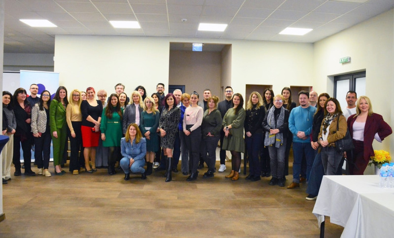 Снимка за Над 40 общински ПР експерти обмениха опит в Габ...