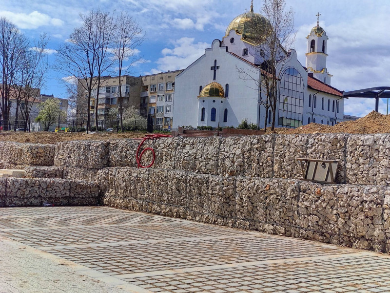Снимка за Основната част от водопроводът по ул. „Петър Ми...