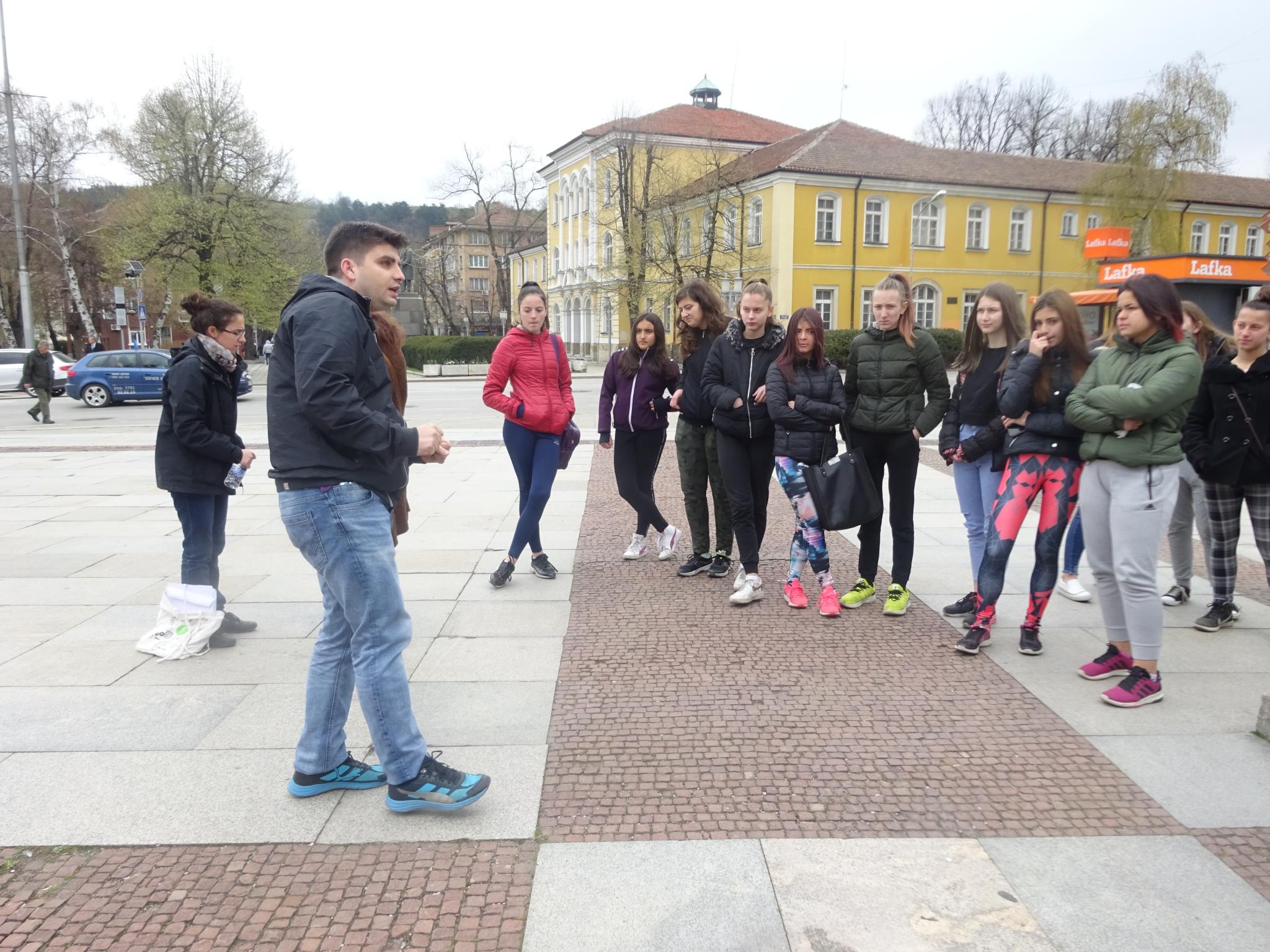 Снимка за Заедно извън час 2019: Мистериите на Робърт Лан...