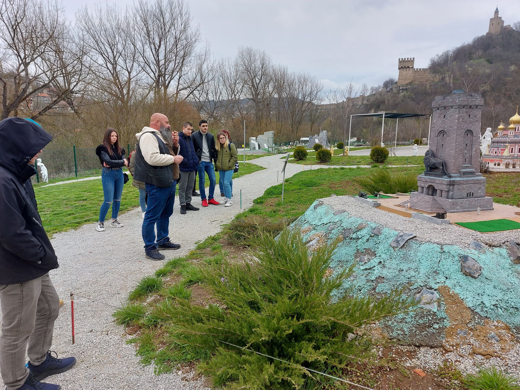 Снимка за Заедно извън час 2021