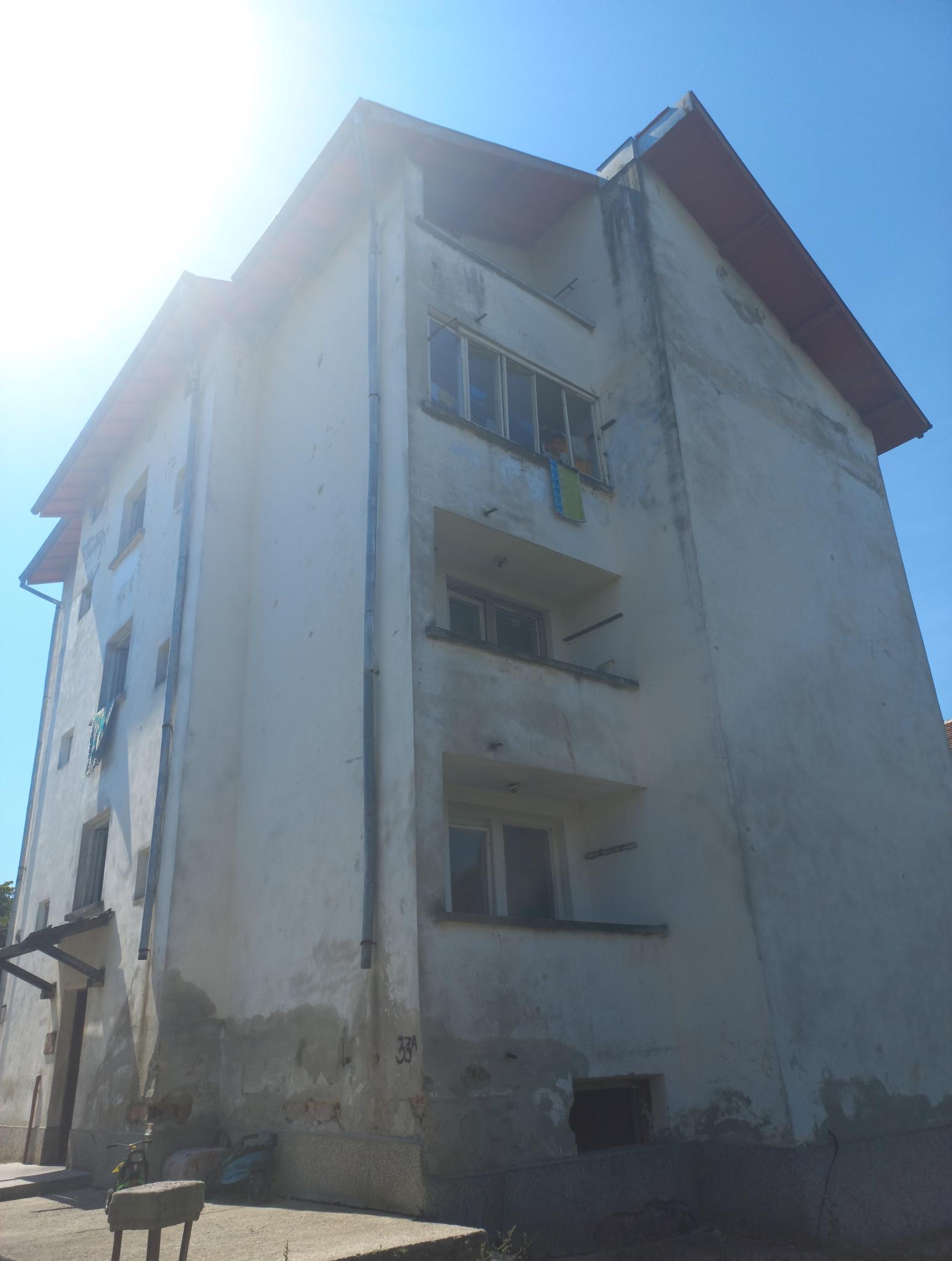 Снимка за Кряковци 33А