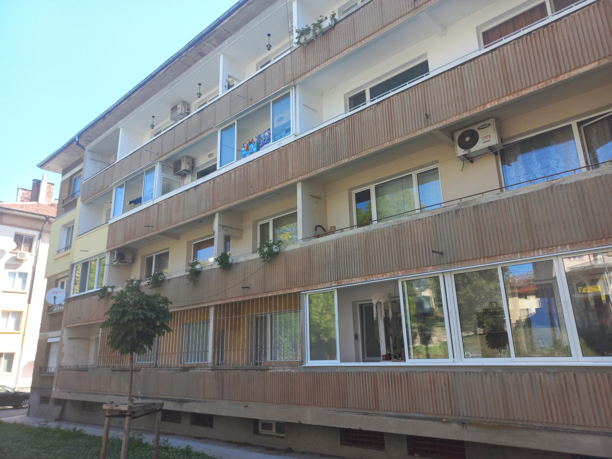 Снимка за Св. Св. Кирил и Методий №5, вх.А